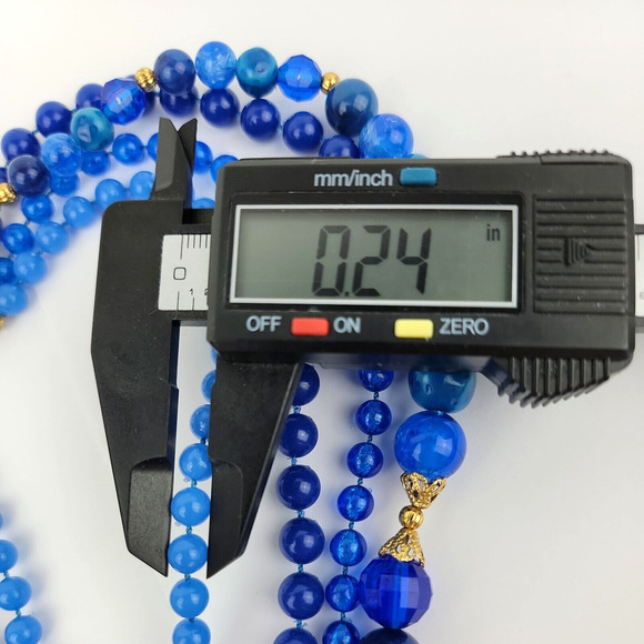 Vintage Blue Shades Bead Necklace 4 Strands Gold Tone Caps Graduated Round - Picture 10 of 12